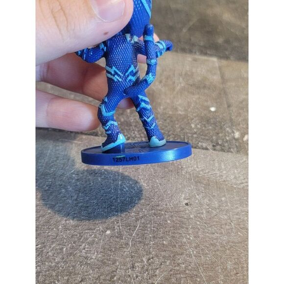 Disney PJ masks Connor Blue Frog box toy figure - Picture 6 of 6